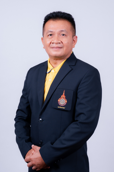 นายกุมุท พุทธานุ