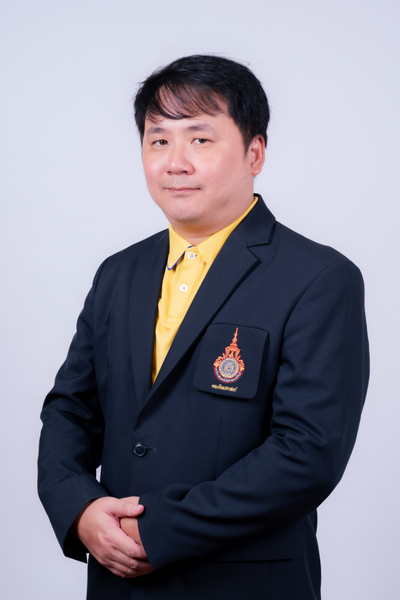 นายพิเชษฐ์ เลิศวรรัตติกุล